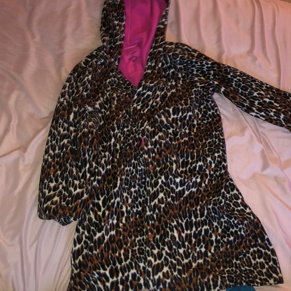 Betsy Johnson leopard robe - Picture 3 of 5